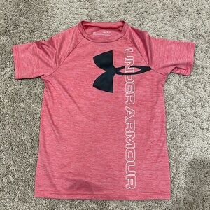 Underarmour Boys Red Dri-Fit T-Shirt Size YMD